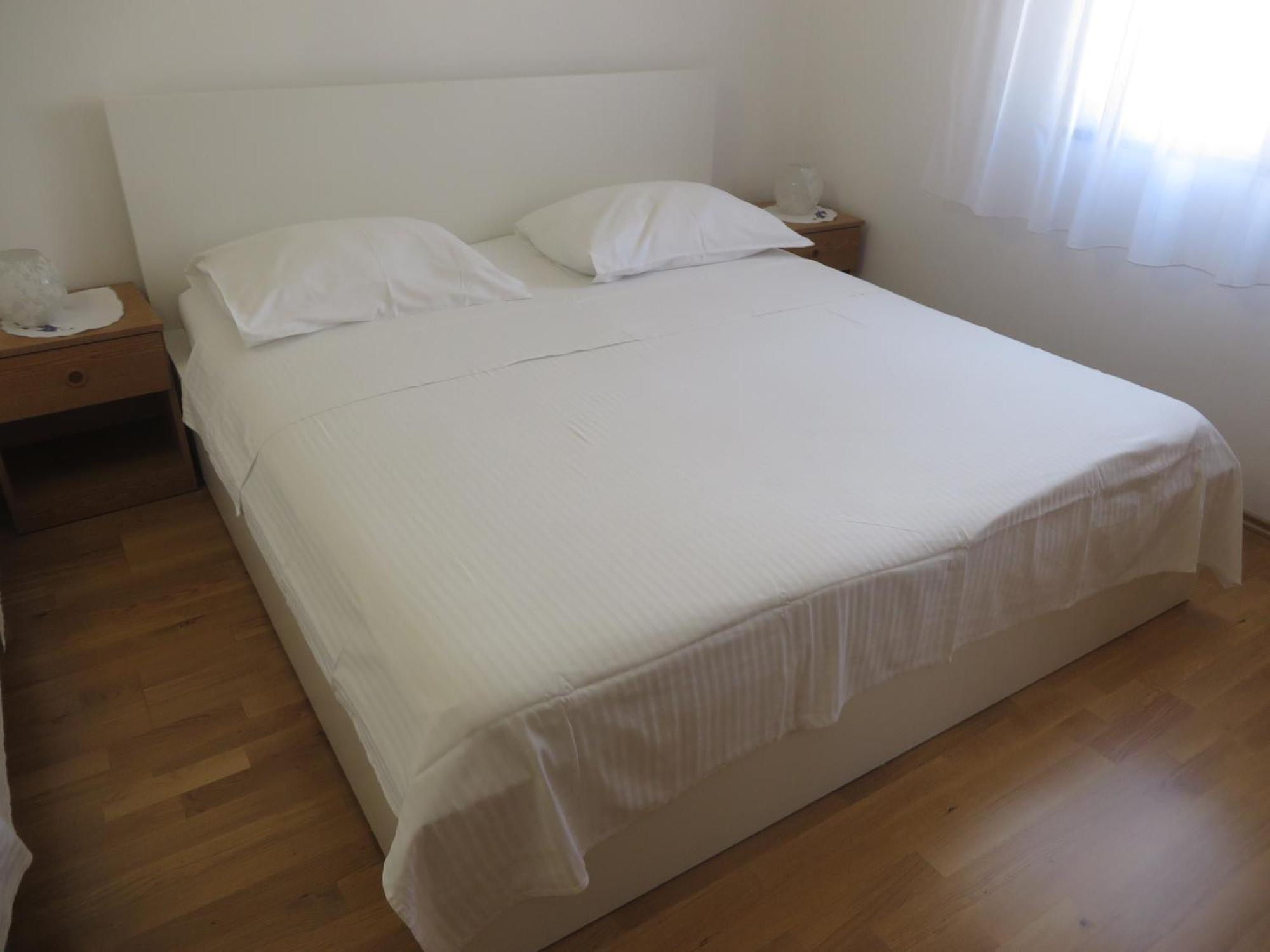 Apartments Gloria Biograd Na Moru Bagian luar foto